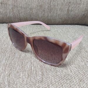 Jones New York Brown Tortoiseshell Sunglasses with Pink Temples